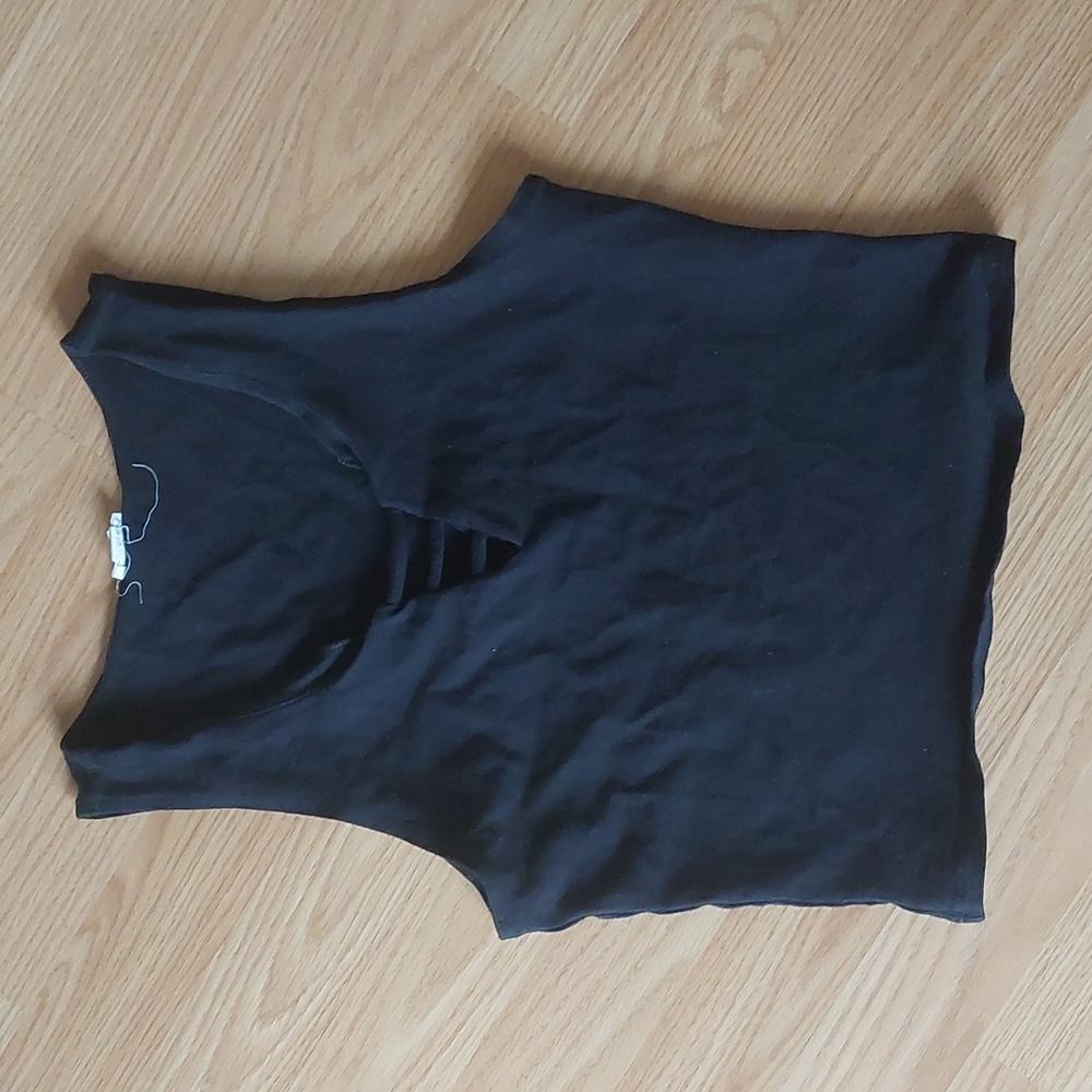 Crop‎ top